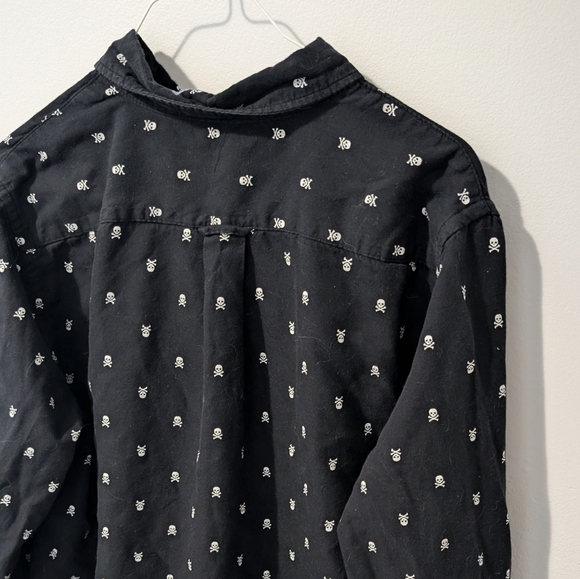 Joe Fresh Skull Print Dress Shirt - US M - Picture 11 of 14